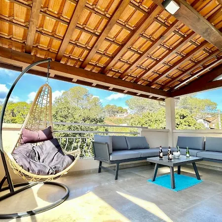 Villa De - Proche Plages, Piscine Privée